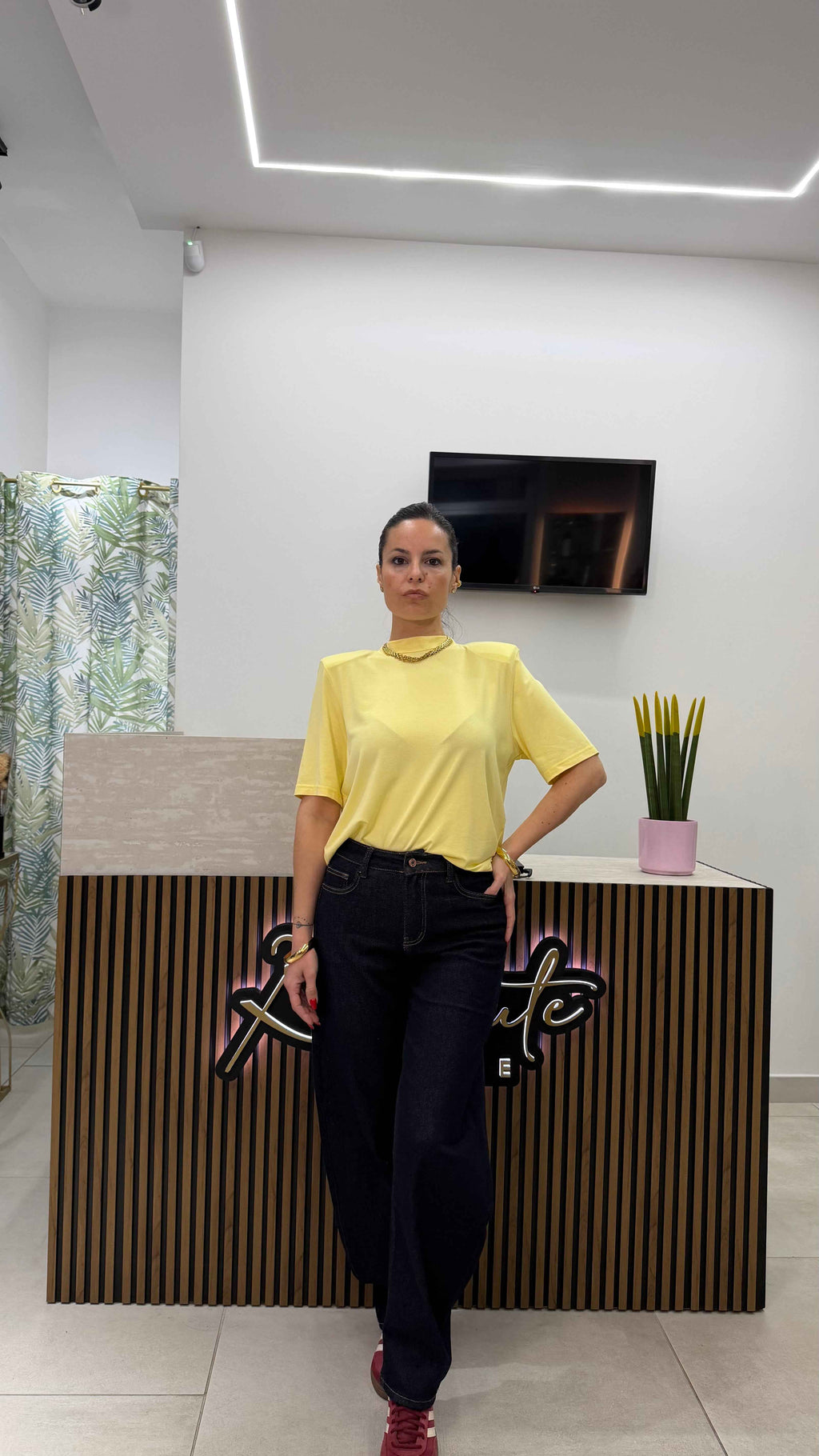 T-Shirt justwest spalline