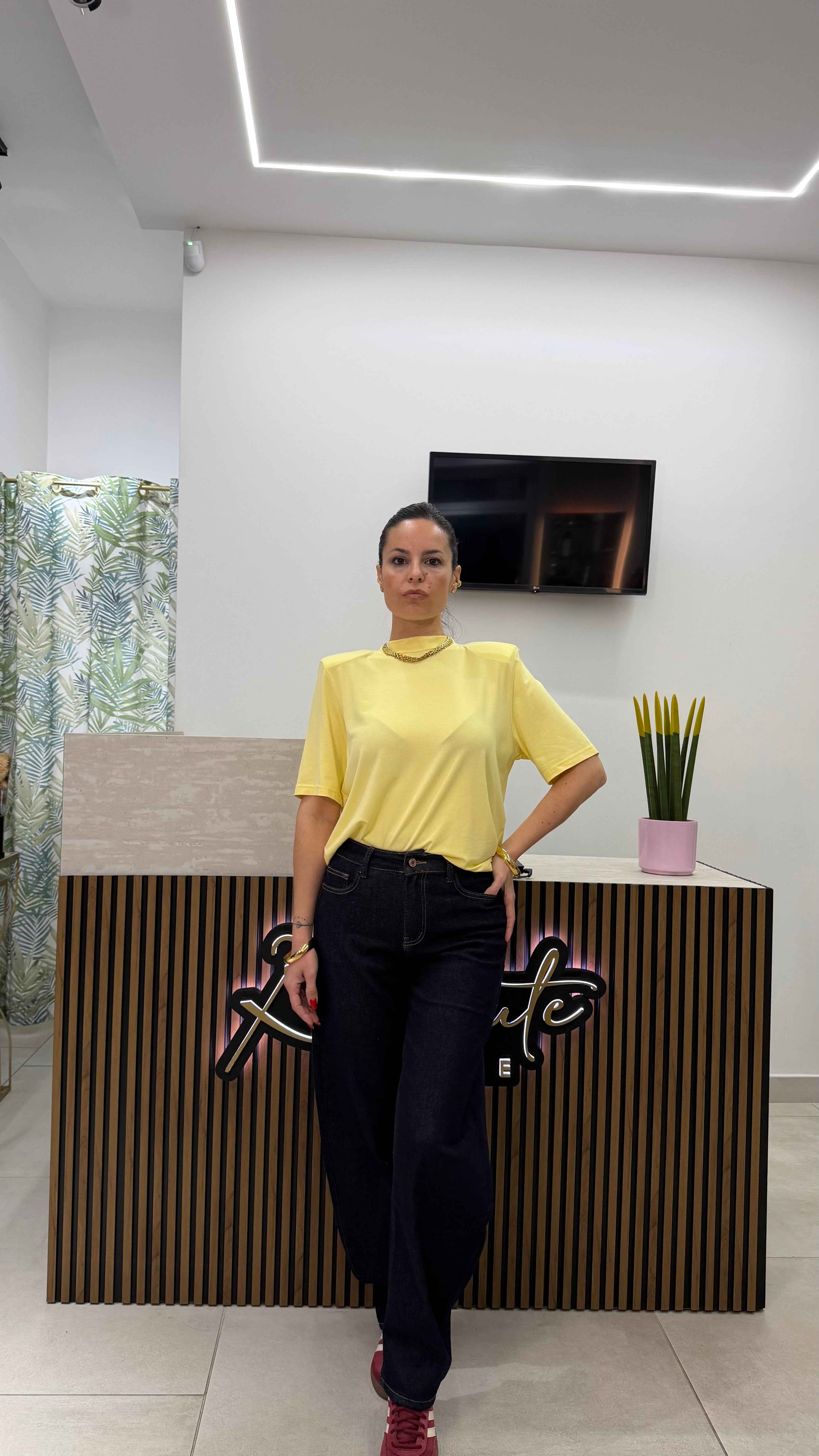 T-Shirt justwest spalline