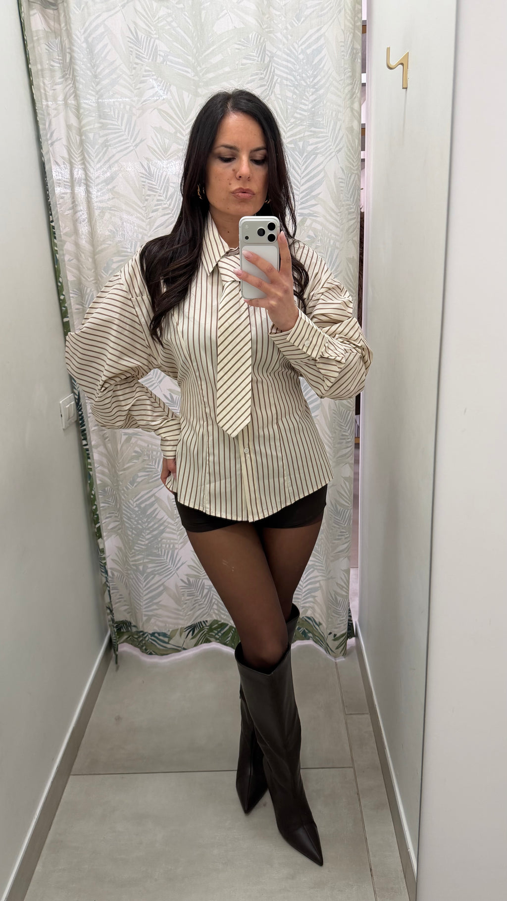 Camicia justwest cravatta