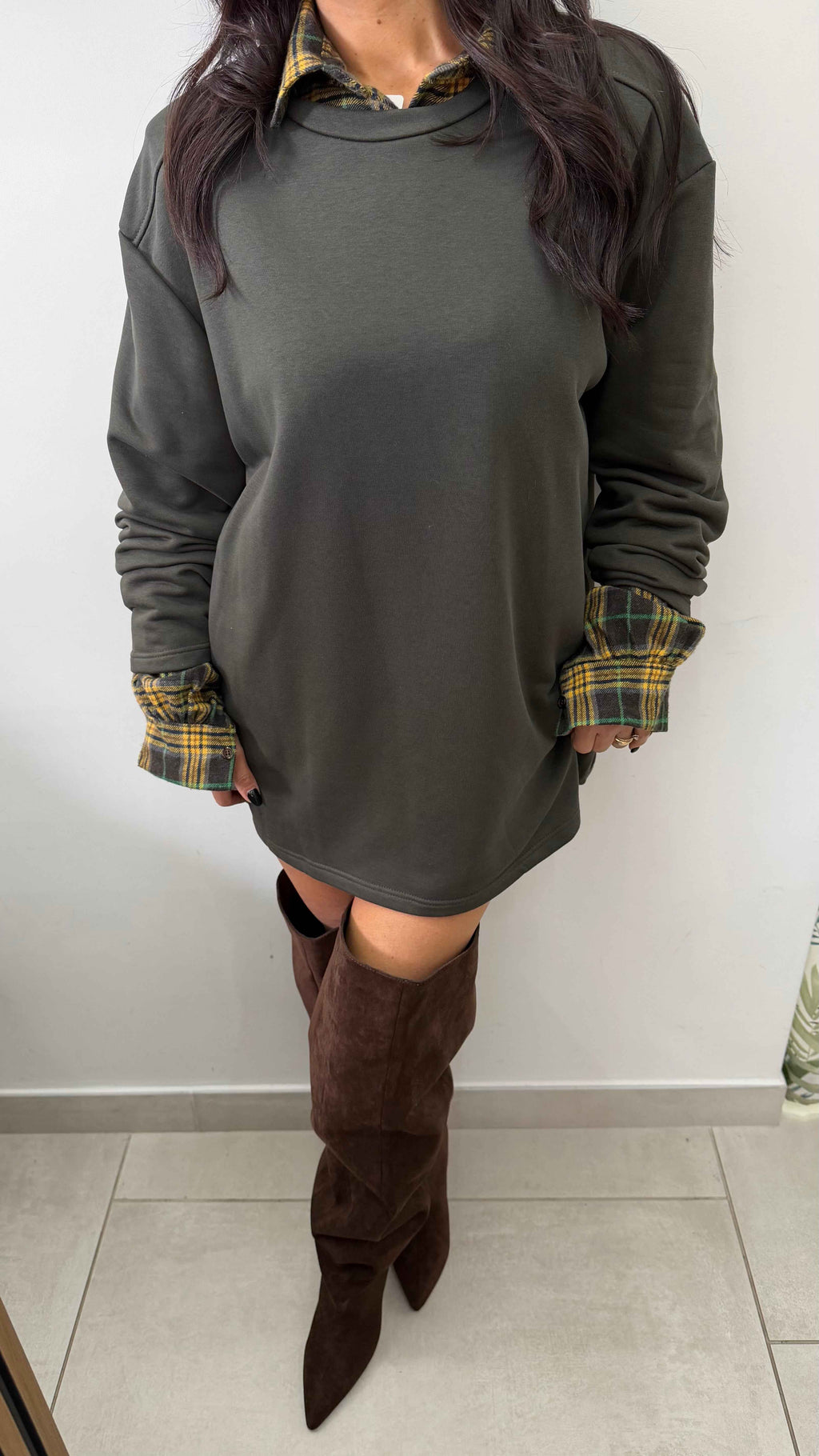 Felpone justwest con spallina