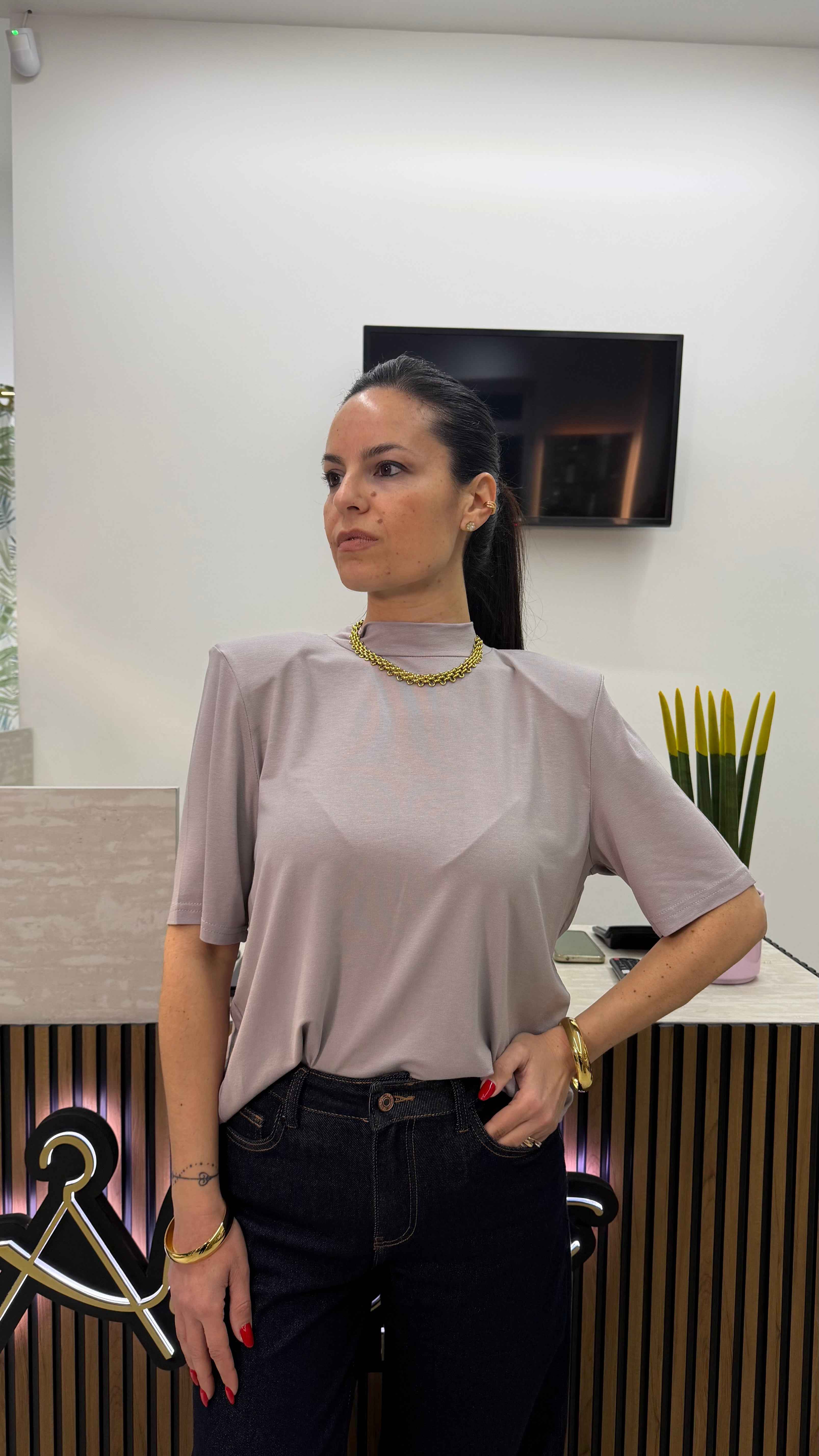 T-Shirt justwest spalline