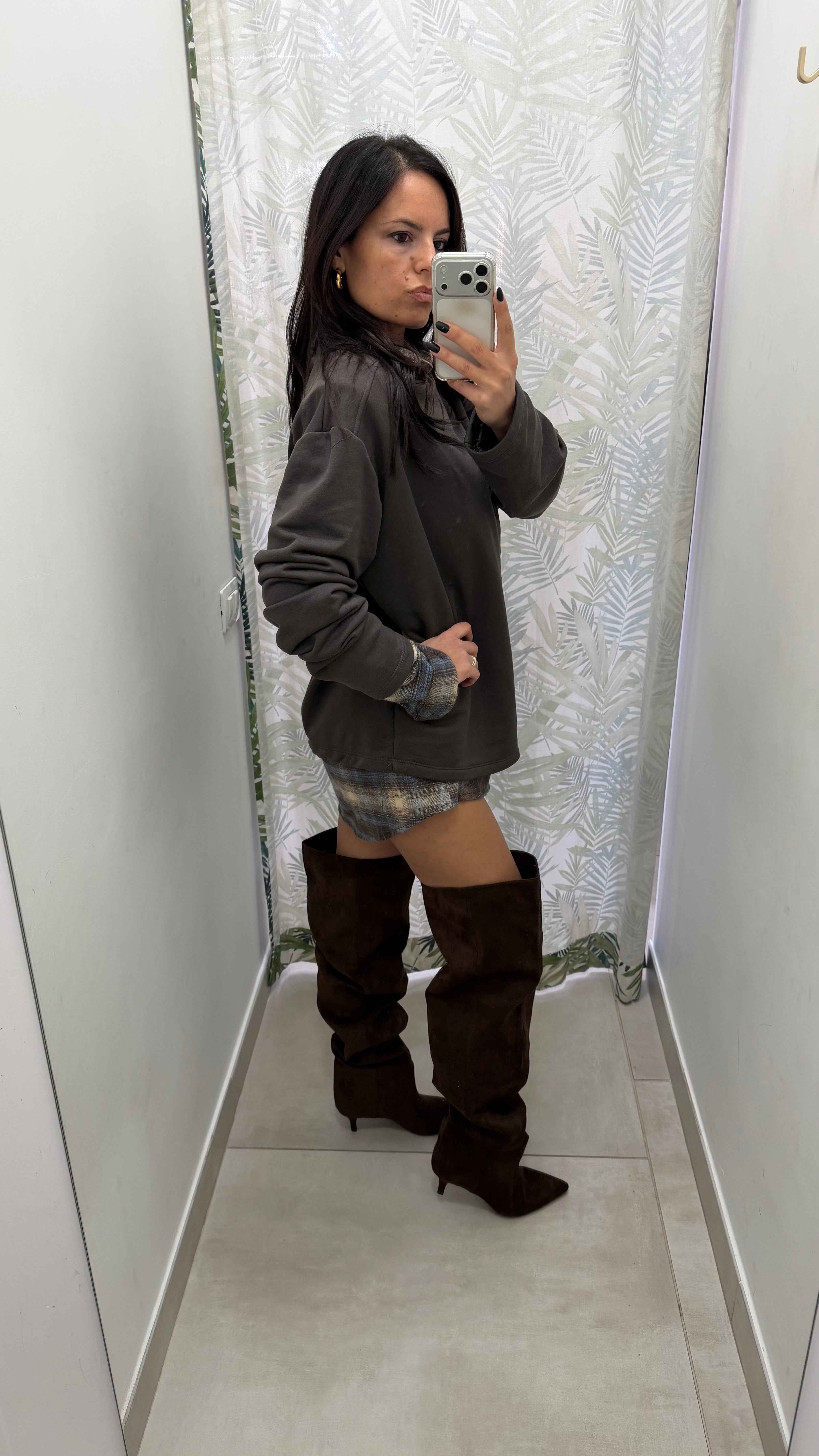 Felpone justwest con spallina