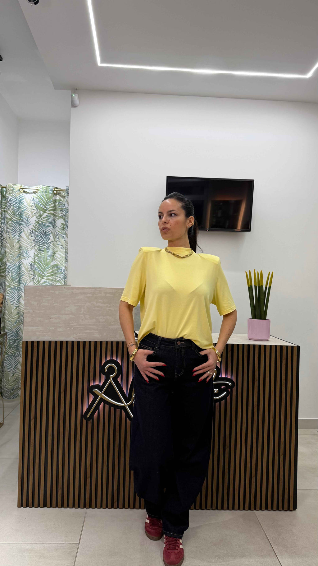 T-Shirt justwest spalline