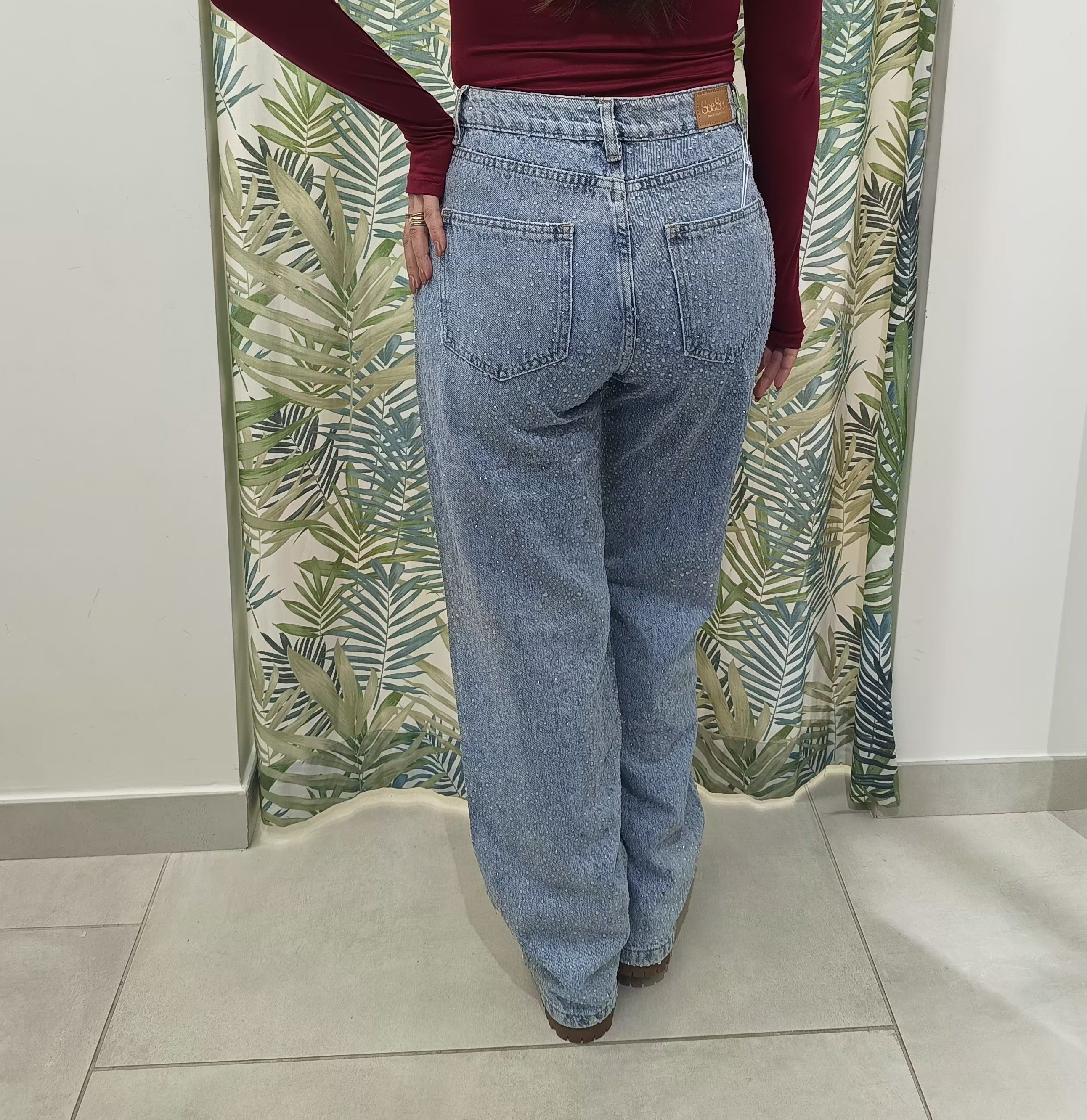 Jeans con cristalli