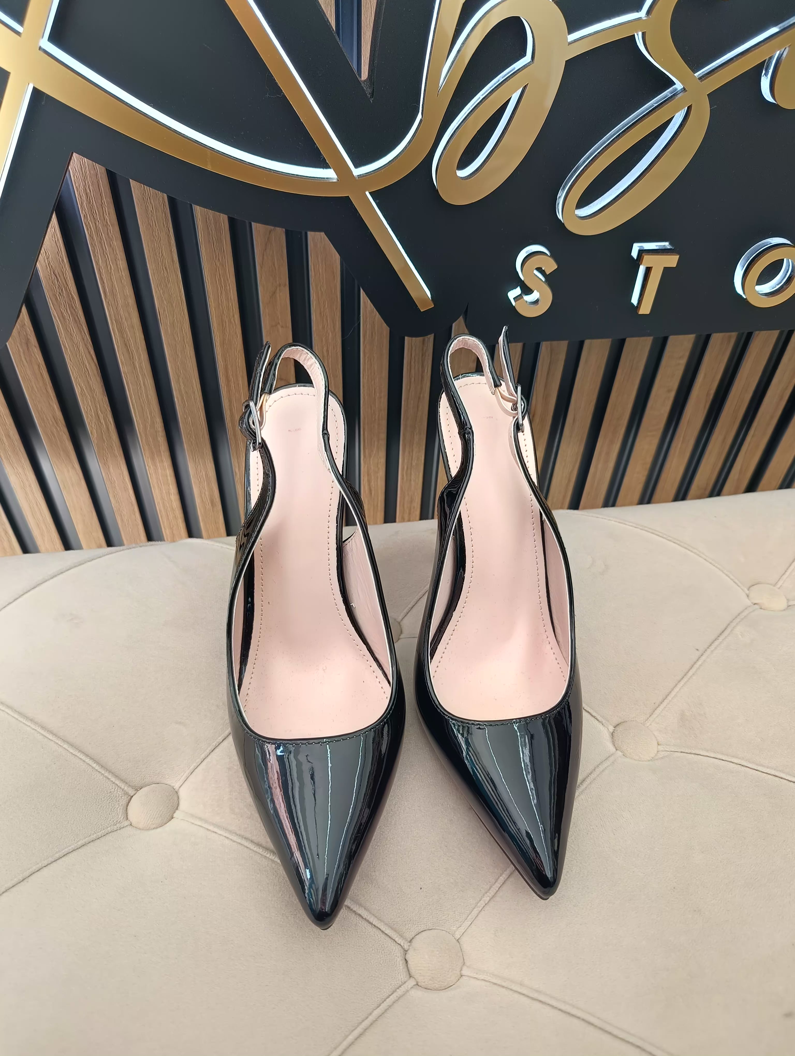 Scarpe nere