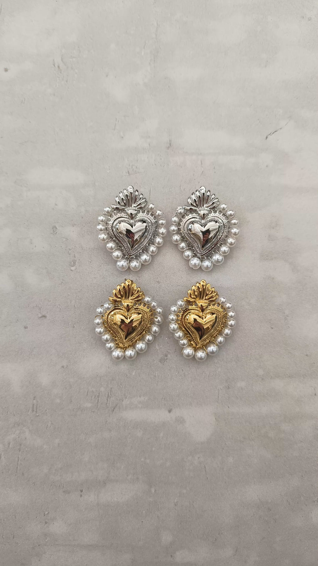 Orecchini cuore sacro